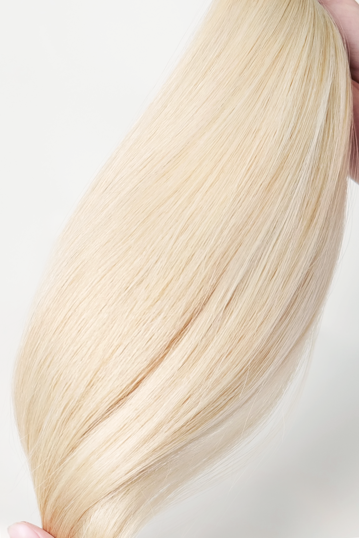Extensionology White blonde (60): Luxury tape-in extensions. Seamless/invisible (Tailored) and Matte tape in extensions(Bare)
